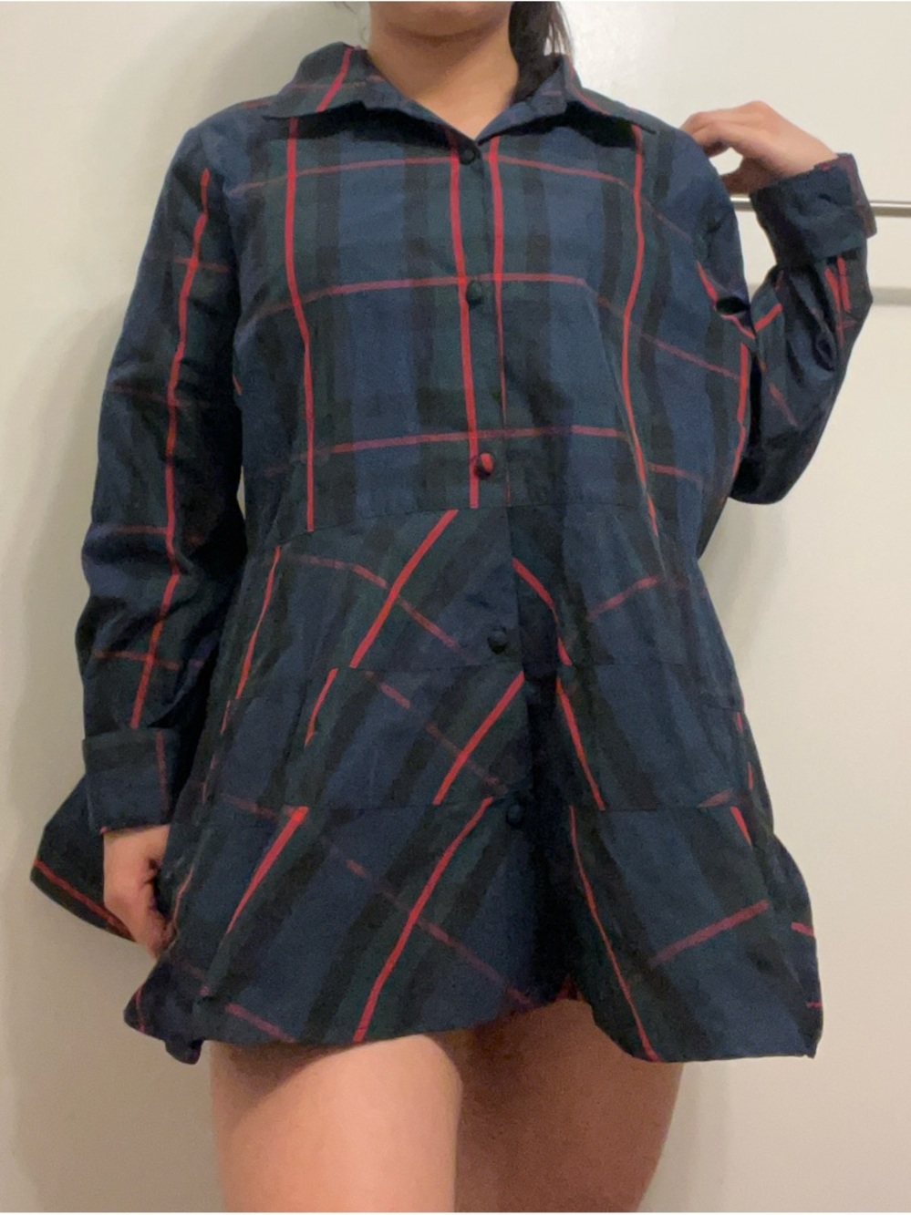 A26 Tuckernuck Pomander Place Fraser Plaid Ashlen Blouse - Picture 5 of 10